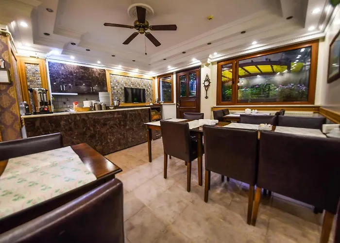 Hotel Kosk Kadikoy 3*